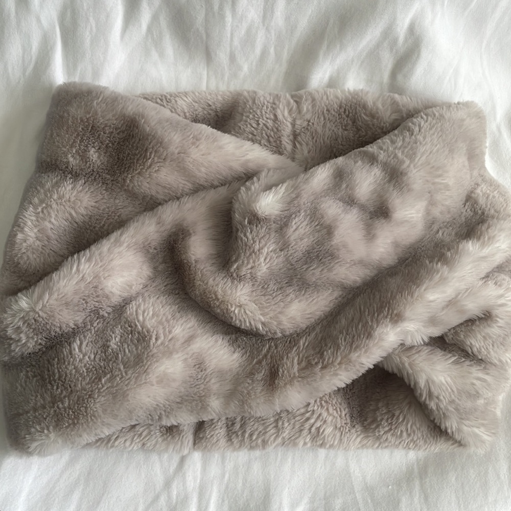 Aspen Infinity Scarf